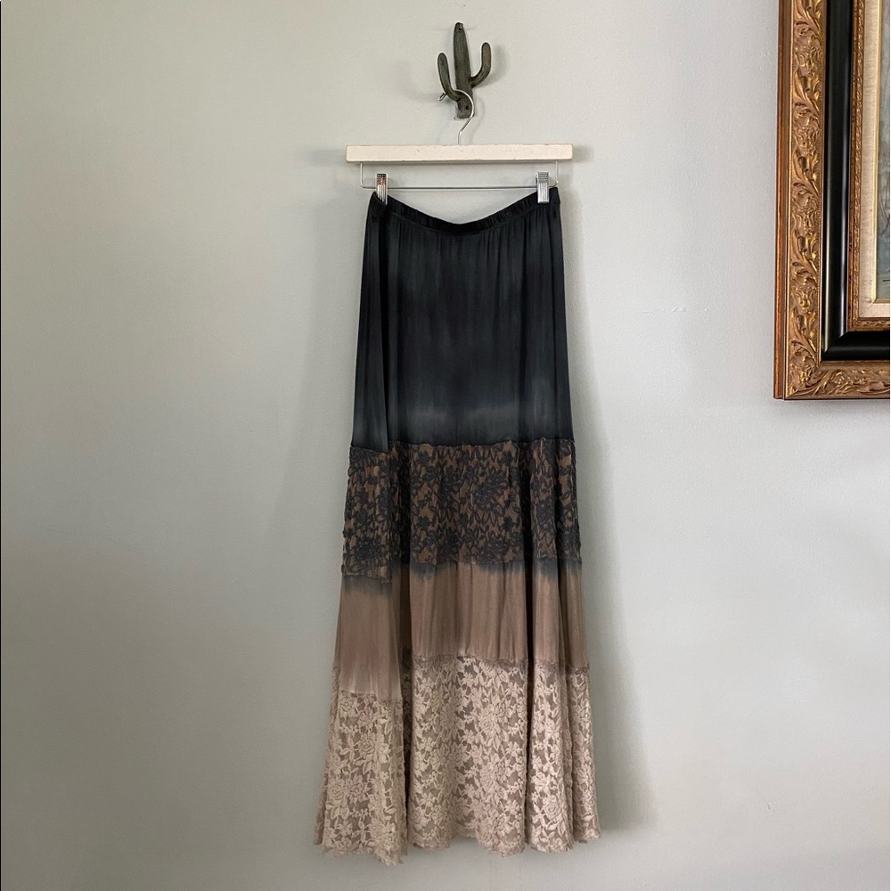 Mora lace and dip dye maxi skirt